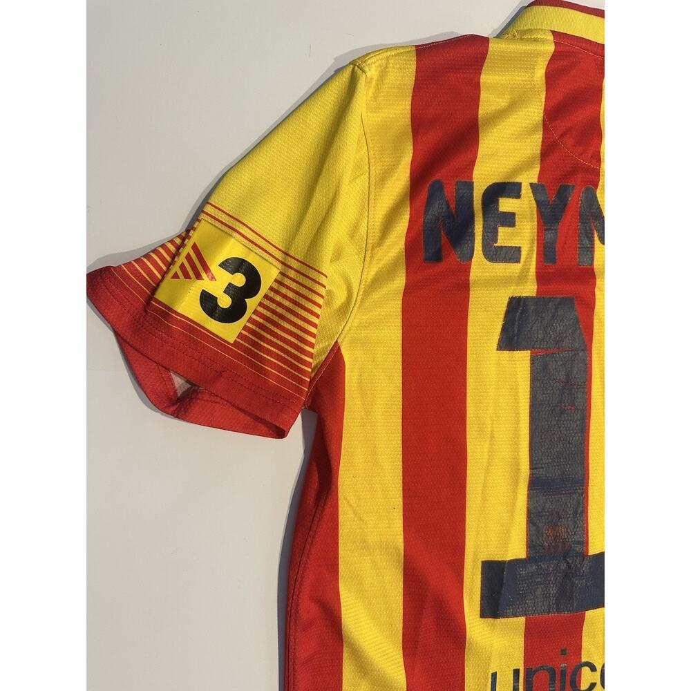 FC Barcelona Neymar Jr #11 Soccer Jersey Size Men’s Sz Large #3 On Sleeve 2013 - Picture 6 of 12